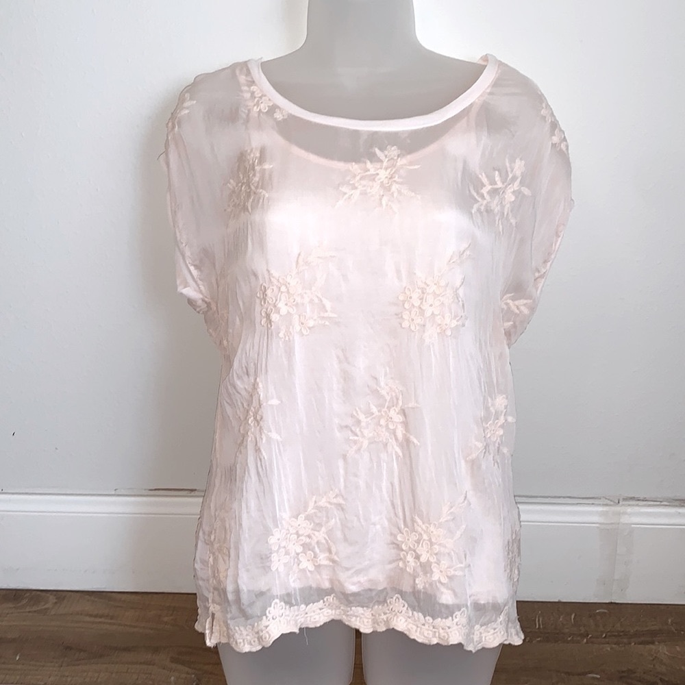 Angela Moda Silk Blend Italy Embroidered Floral lined Blush Pink Top SZ S
